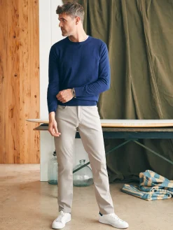 Movement™ Crewneck Sweater - Marine Navy Heather