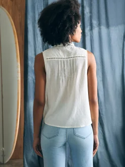 Willa Sleeveless Top - White
